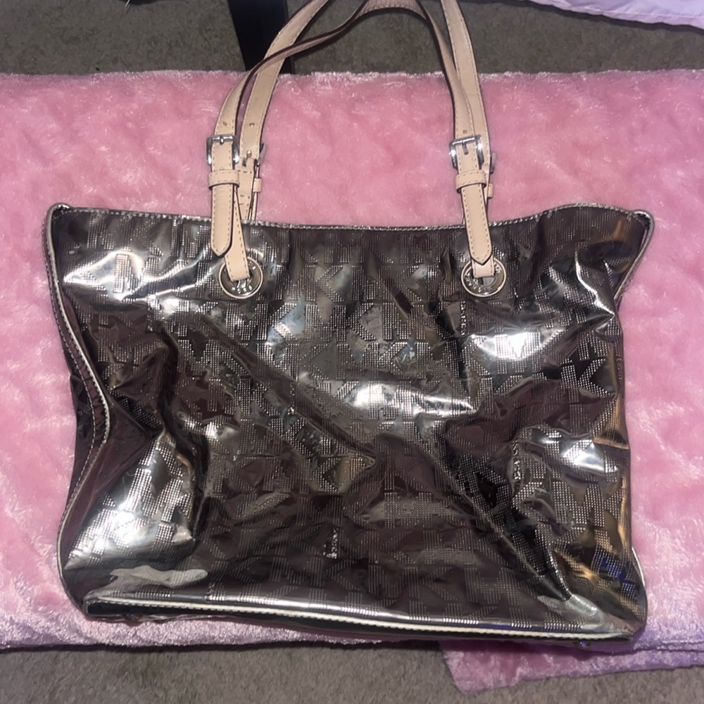 Used Michael kors purse